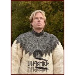 Ulfberth Anneaux Plats Mantle Bishop Coincent Rivets