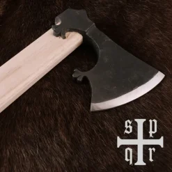 SPQR Rommunds Hache Gotland -Halloween Boutique rommunds hache gotland 2